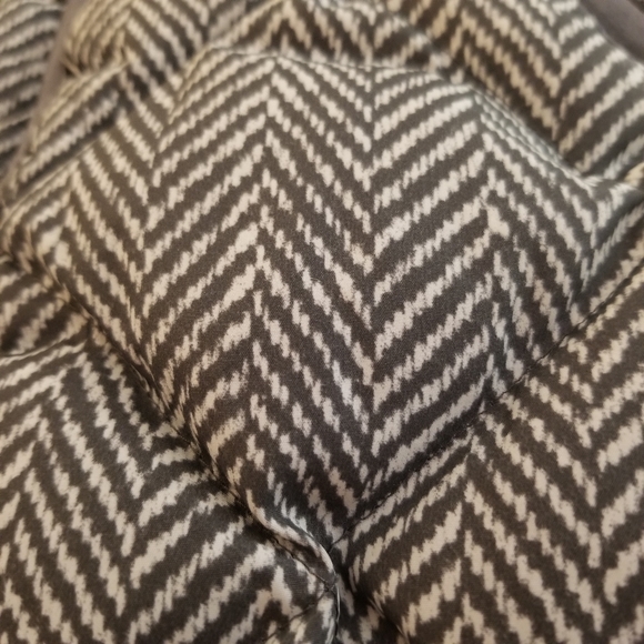 J Crew Quilted Vest - Picture 3 of 10